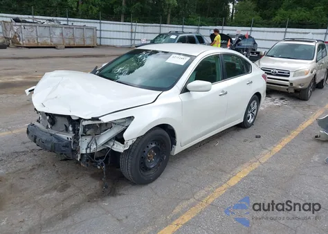 2013 Nissan Altima 2.5 S from USA, damaged, VIN 1N4AL3AP4DC230952